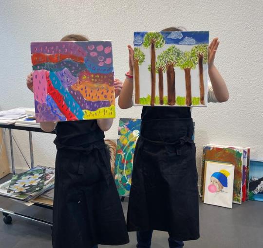 images Painting time / Workspace for kids every wednesday and thursday  11 Oktober 2023 / 3PM-7PM